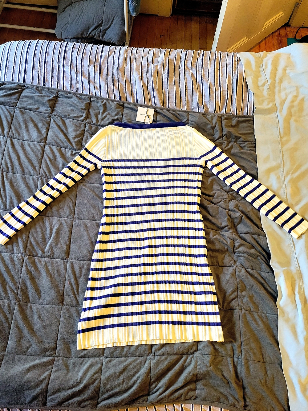 NWT Calvin Klein Jeans White and Navy Striped Rib Knit Dress - Picture 2 of 11